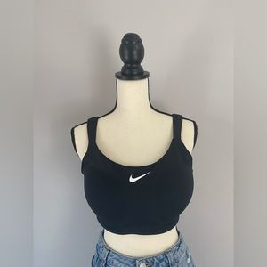 Nike | padded sports bra
